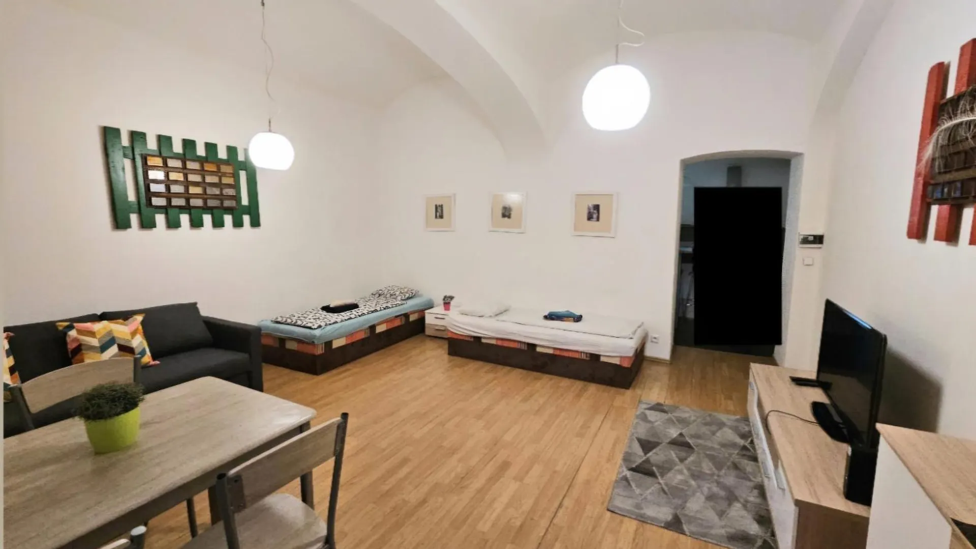 Apartment Heart Of Prague, Close To Wenceslas Square